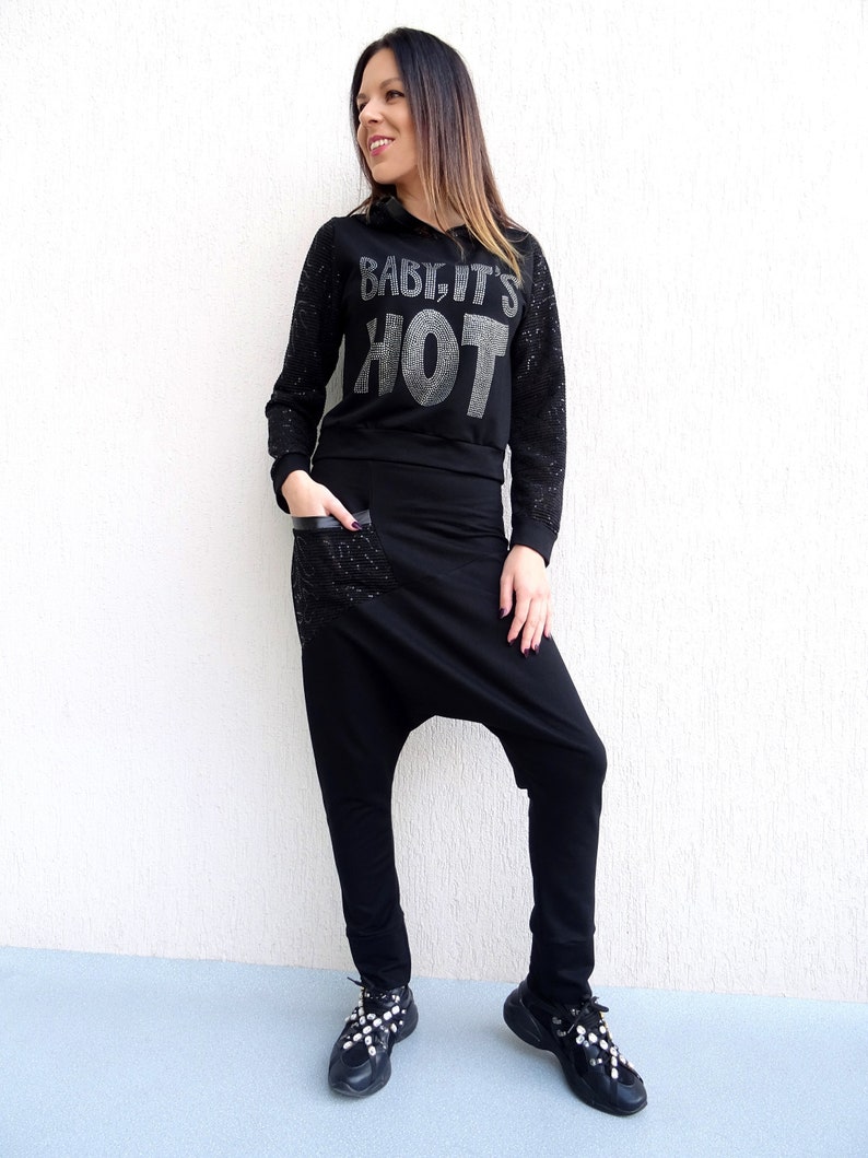 Women Clothing Women Hooded Sweatshirt Graphic Sweatshirt Black Sweatshirt Black Hoodie Oversized Sweatshirt YANORA Hooded Sweatshirt