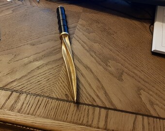 A blade made similar to those used by Archangels as seen on TV