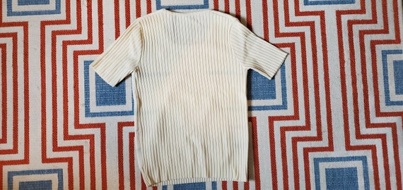 1970's Short Sleeve Striped Sweater // Vintage Cl… - image 8