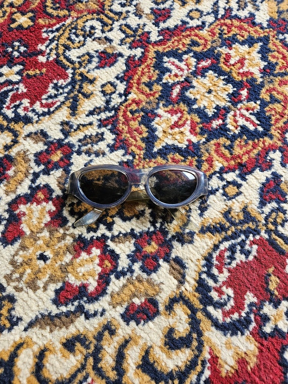Vintage Sunglasses // Vintage Accessories