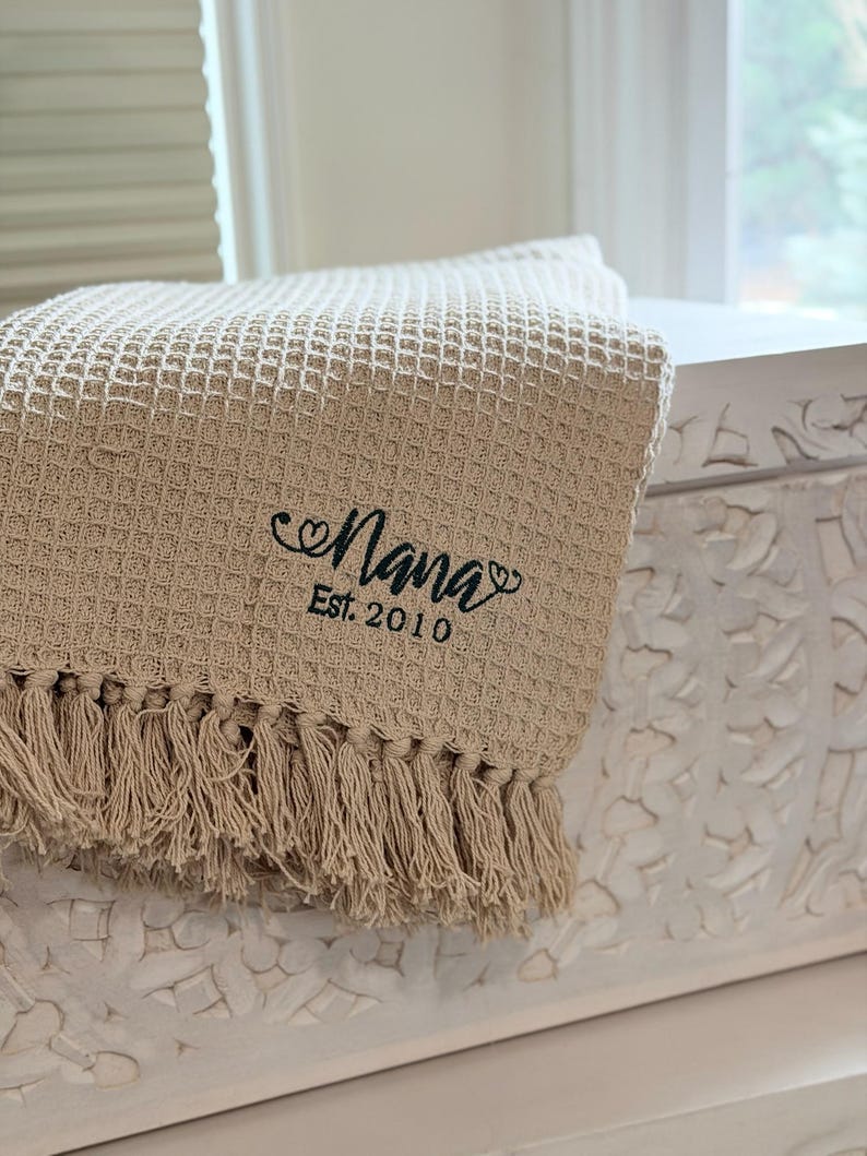 Embroidered Waffle Blanket, Custom Name Throw, Personalized Mom Gift image 14