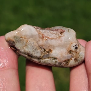 Serpentinized Peridotite Basalt, Agate Chalcedony, Rare Michigan Rock, Precambrian Rock, Lake Superior Rock, 44g, Raw Natural Unpolished