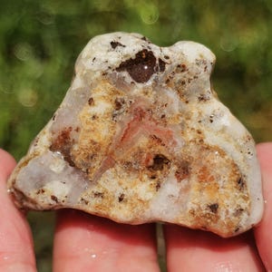 Serpentinized Peridotite Basalt, Agate Chalcedony, Rare Michigan Rock, Precambrian Rock, Lake Superior Rock, 22g, Raw Natural Unpolished