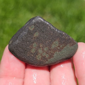 Banded Slate Rock, Hematite Slate, Uncommon Slate Stone, Great Lake Superior Rock, Lake Tumbled Michigan Rock, 16g, Raw Natural Unpolished