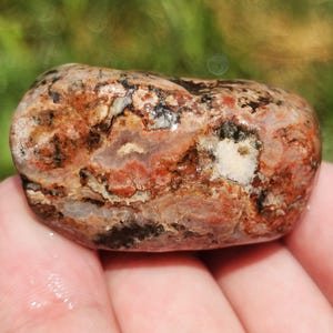 Serpentinized Peridotite Basalt, Agate Chalcedony, Rare Michigan Rock, Precambrian Rock, Lake Superior Rock, 45g Raw Natural Unpolished