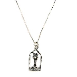 Collana in argento sterling con la Santa Eucaristia (Prima Comunione): un&#39;ottima idea regalo per la Prima Comunione!