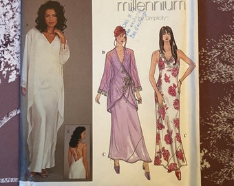 Simplicity, Misses' Wrap Robe & Bias Nightgown, Sizes 4,6,8, Pattern 8912