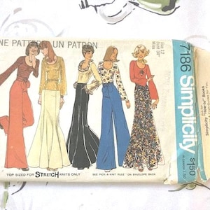 Simplicity, Misses' Pullover Low Round Neckline, Long Gored Skirt, Wide-leg Pants(Uncut), Size 12, Bust 34, Vintage, Pattern 7186