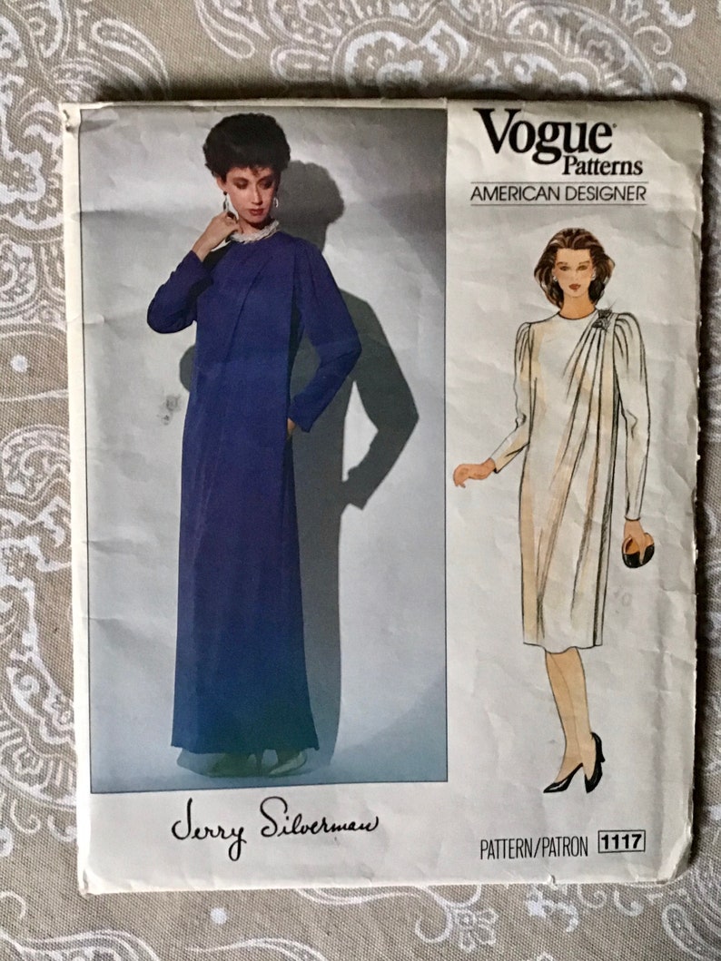 Pattern 1117 Factory-folded Tucked at Left Shoulder Size 8 Dress Designer Jerry Silverman Uncut Vogue