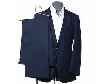 40R vintage des années 1970 costume deux pièces en polyester bleu marine Sears pantalon 36 x 31 veste (taille M)