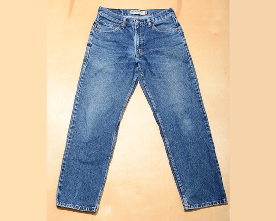 levi's true to size