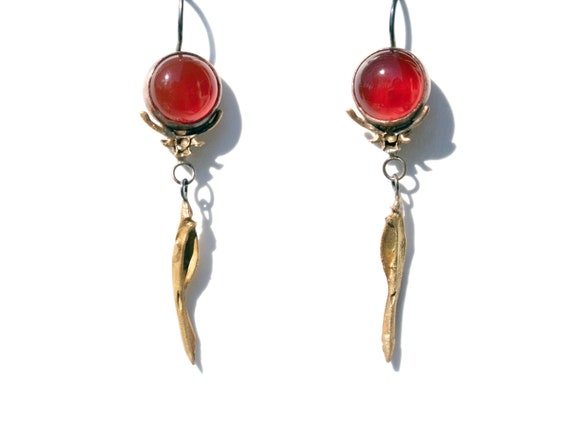 Handmade Mascella Earrings in Carnelian and Brass | Cast Snake Bones