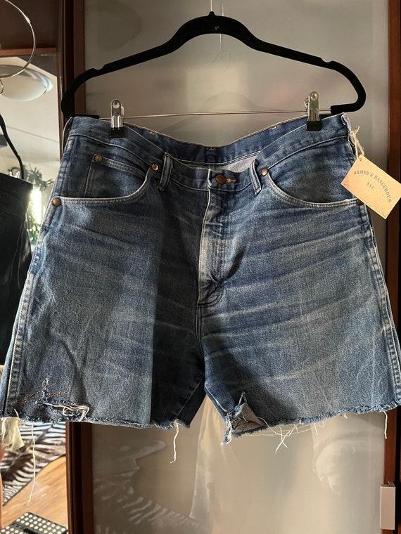 Vintage Wrangler Jean Shorts with custom stitchin… - image 3
