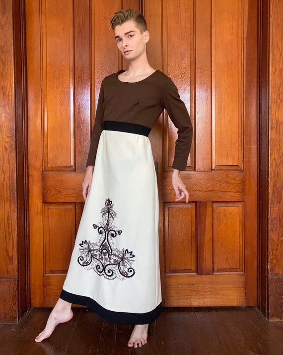70s Toni Todd embroidered dress
