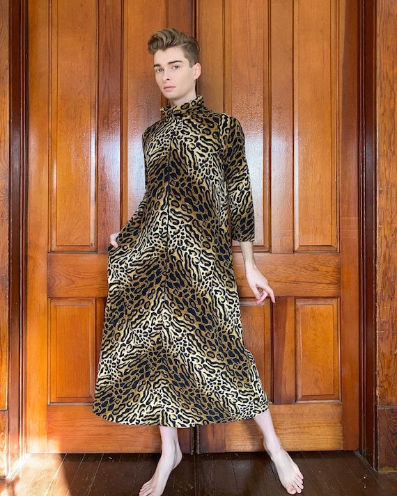 60s Dela Ann Ocelot print house dress