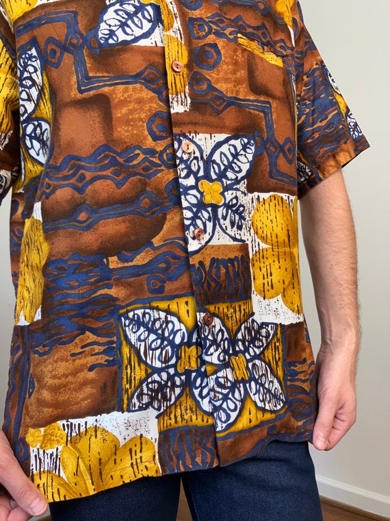 70s Hawaiian shirt - image 9