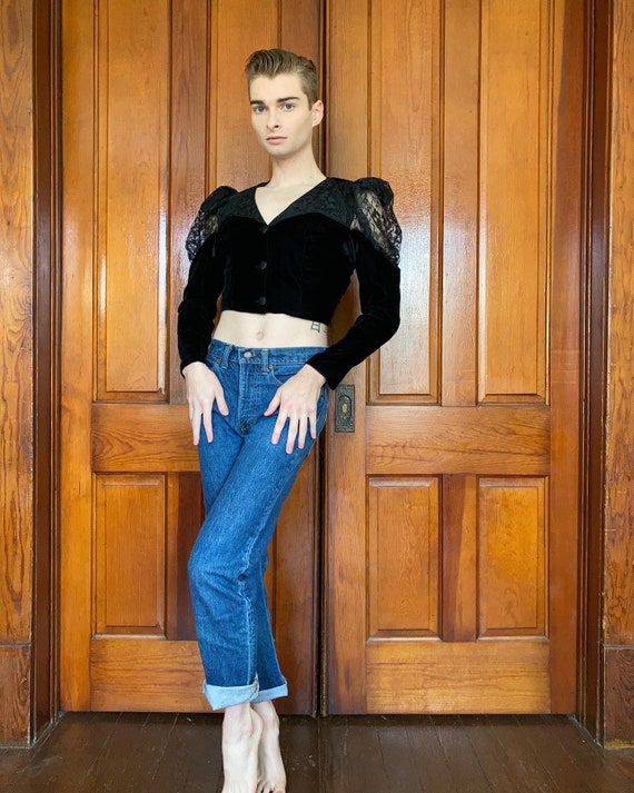 80s Velvet and lace cropped jacket with leg of mut