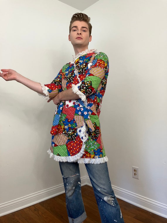 70s Patchwork print quilted wrap jacket - image 5