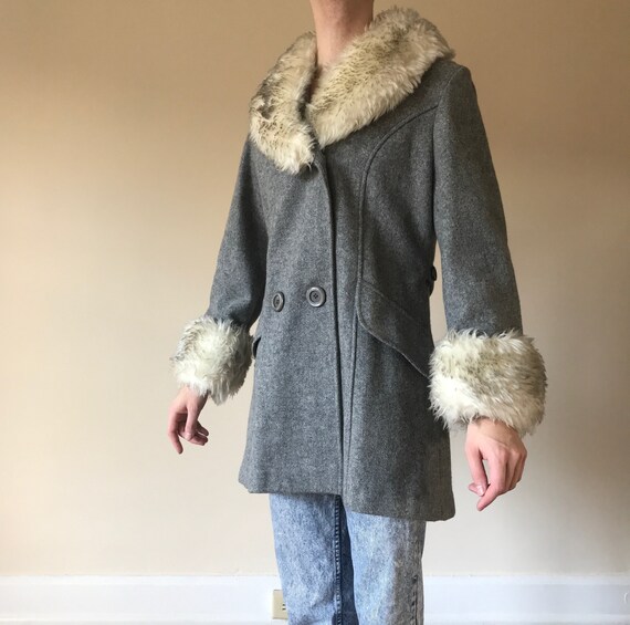 70s Penny Lane coat with faux fur trim
