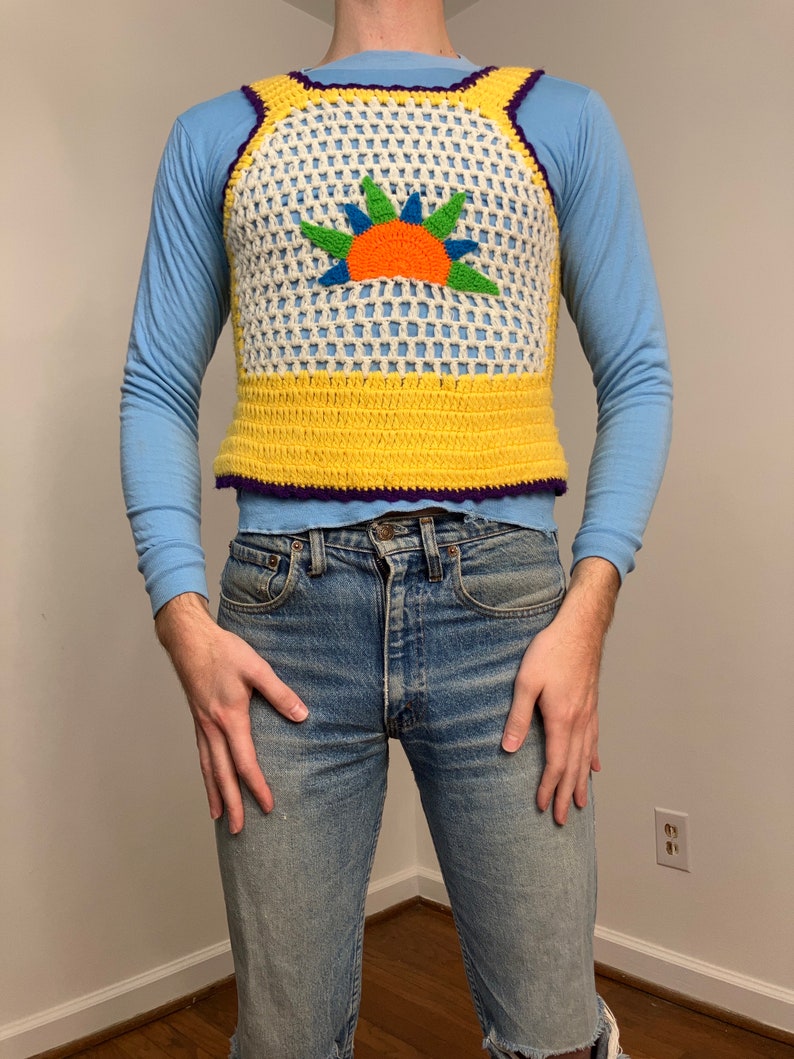 70s Handmade sunrise crochet crop top image 9