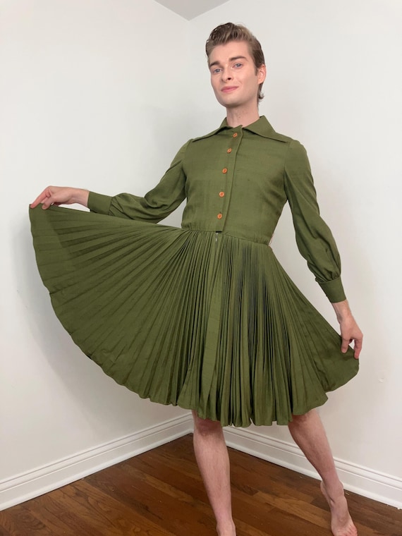 Late 60s Geoffrey Benne slub silk pleated shirt dress