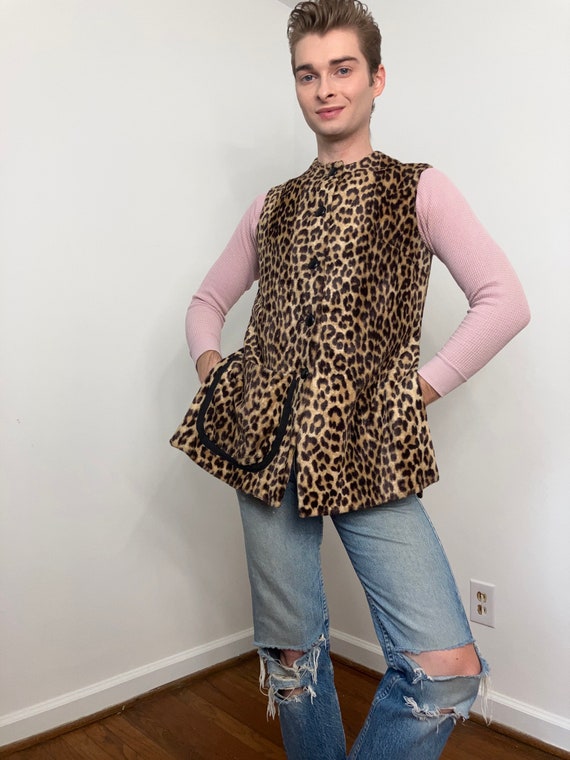 70s Faux leopard vest