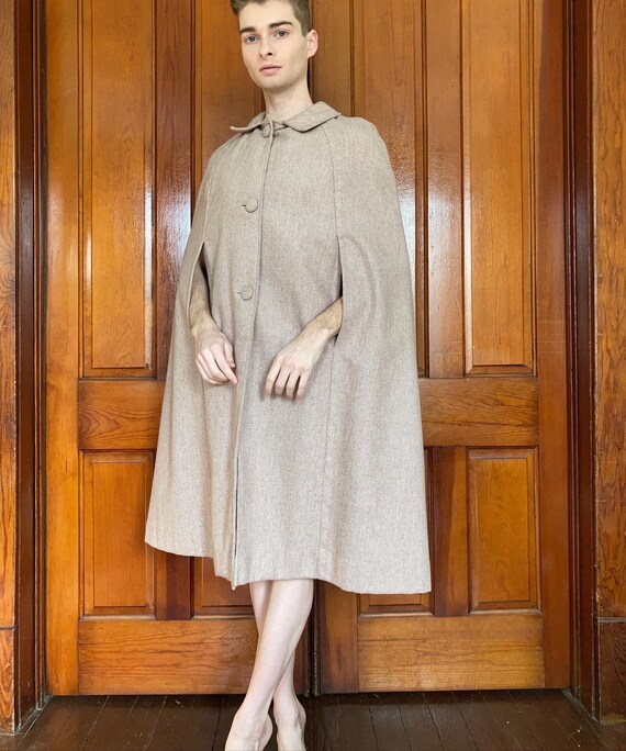 60s Mod mauve herringbone cape