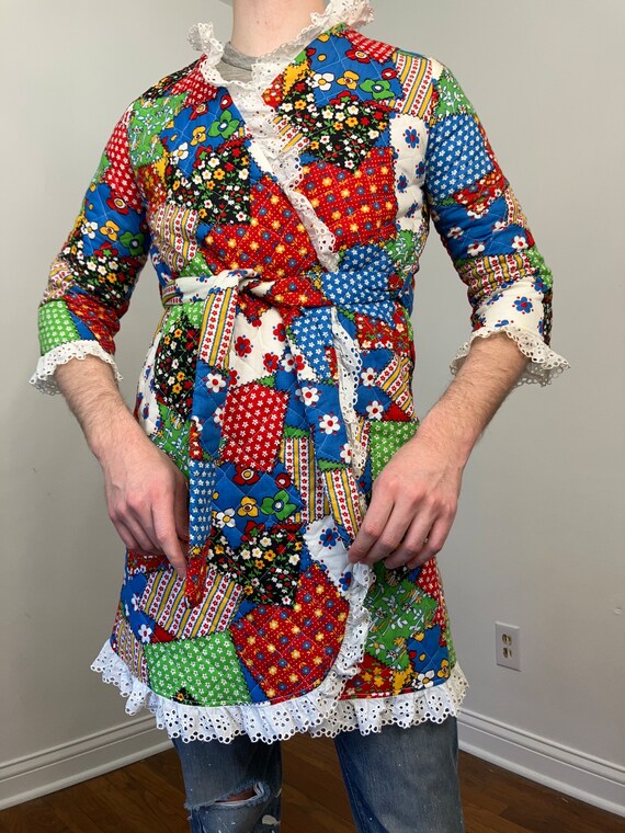 70s Patchwork print quilted wrap jacket - image 9
