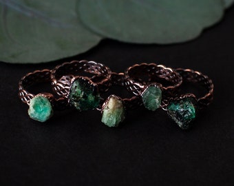 Raw Emerald Ring - Electroformed Copper - Witchy Ring - Natural Stone Ring - Celtic Style Ring - Copper Jewelry