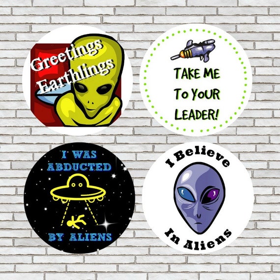 Set of 4 Alien Head in Space Metal Craft Sewing Novelty Buttons