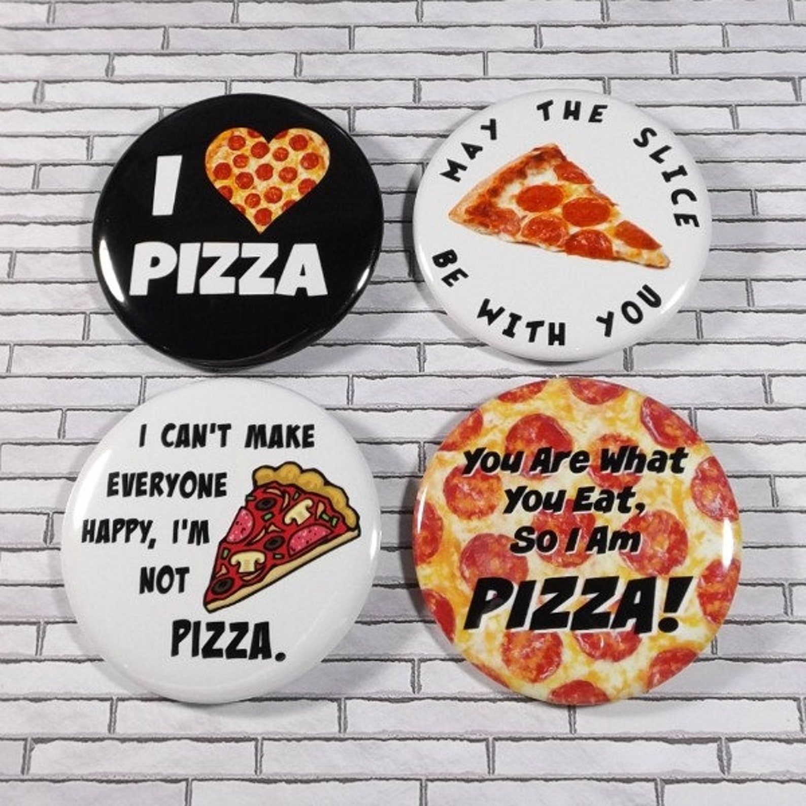 My sister likes pizza. My sister likes pizza. Лайк пицца курск. Пиццерия кастелло шилово меню. Кот с пиццей.