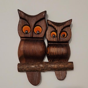Vintage Solid Wood Owls on a Branch Wall Decor - Groovy 1970&#39;s Bird Wildlife 3D Wall Art Great Kids Room Nursery Decor - Boho Wall Hanging