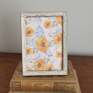 Vintage Ornate Gold and Ivory Finish Metal 5x7 Photo Picture Frame with Glass and Fold Out Stand - MCM Eclectic Decor - Bridal Wedding Frame