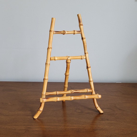 VINTAGE BAMBOO PICTURE FRAME HOLDER EASEL DISPLAY STAND 8 TALL