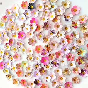 Confettis de fleurs en papier pour la mariée et une baby shower, EVJF, anniversaire, mariage, goûter, fleurs sauvages parsemée de table, amour en fleurs