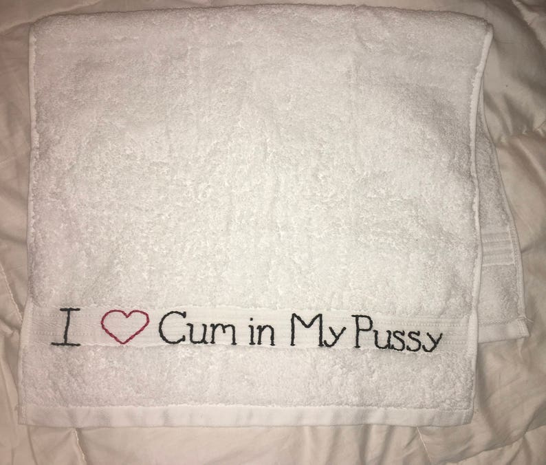 Zwart sperma in witte pussy