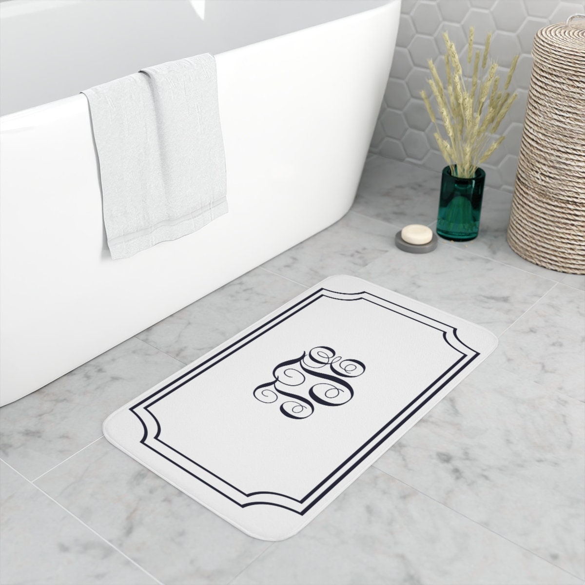 Custom Monogrammed Bath Mat Personalized Bathroom Decor - Etsy
