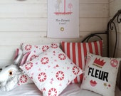 Cojín cuadrado en algodón objeto decorativo deco nombre chica patrones tendencias colores rosa y oro