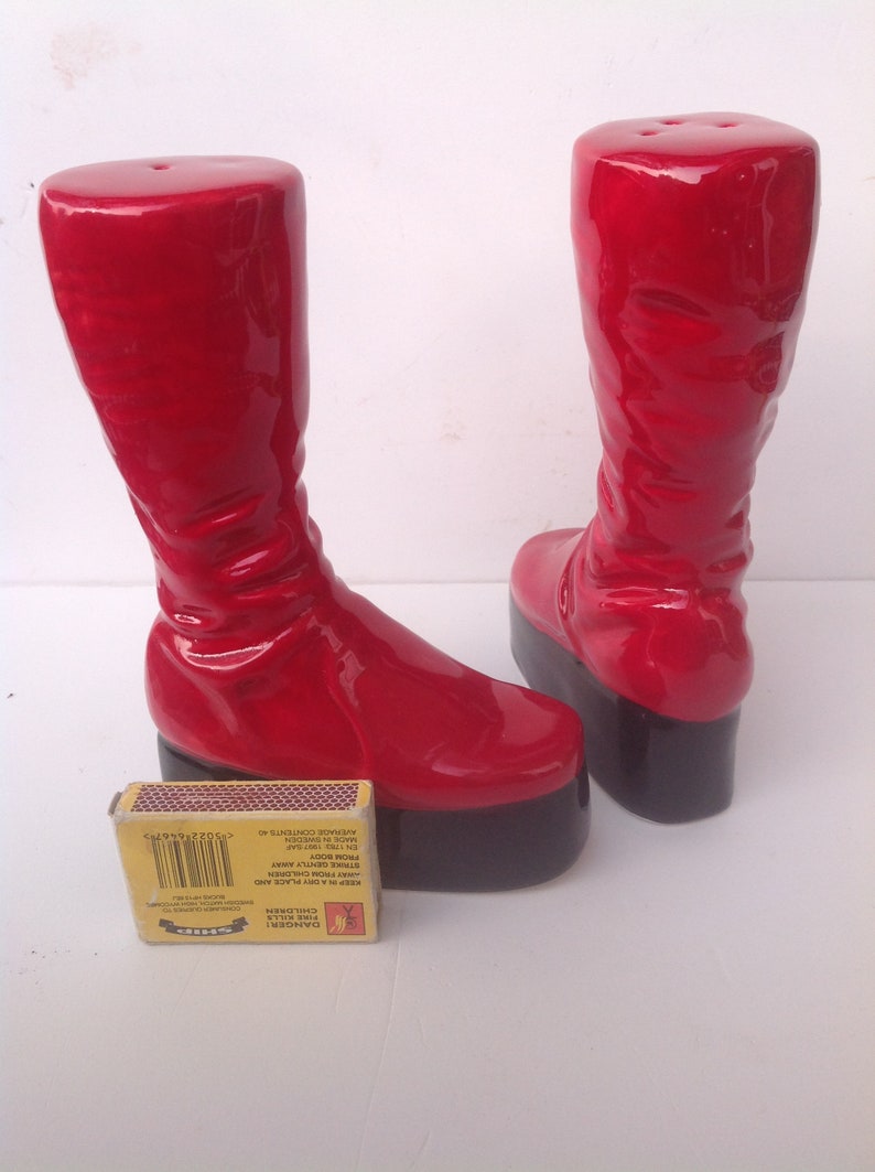 Ziggy Stardust Red Boots Salt and Pepper Shaker set. Glam Rock Platform Boots. image 6