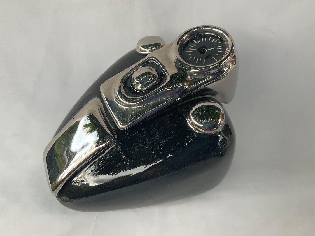 Motorcycle Salt and Pepper Shaker Set,petrol/gas Tank and Speedometer