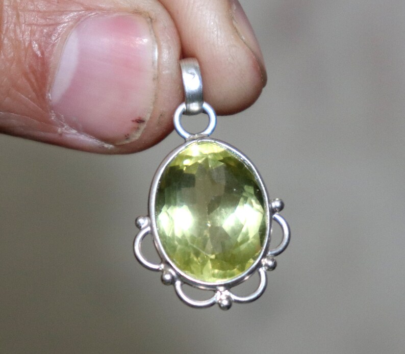 Gift to her Natural Lemon quartz Pendant-Lemon quartz Silver pendant-emerald cut Lemon quartz Pendant Jewelery Yellow stone Pendant