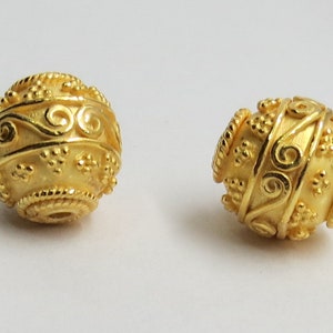 2 Pieces 22K Gold Vermeil 925 Sterling Silver Beads 10.5mm Round Handmade Jewelry Making Beads