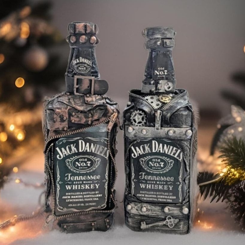 Jack Daniels Silver Crystal Whiskey Bottle Décor