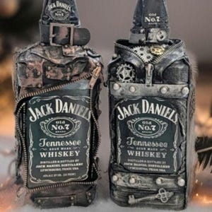 Liquor Bottle, Steampunk liquor Bottle, Jack Daniels bottle, Jack Daniels Gift, Decorative liquor bottle, Jack Daniel’s Old No. 7 Whiskey