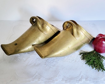 Vtg/Antique Pair of Solid Brass Conquistador Stirrups Rustic Farmhouse Decor