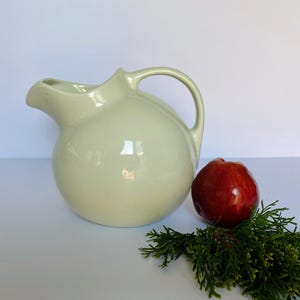 Vtg Hall China Style Ball Off White Glazed Ceramic Pitcher