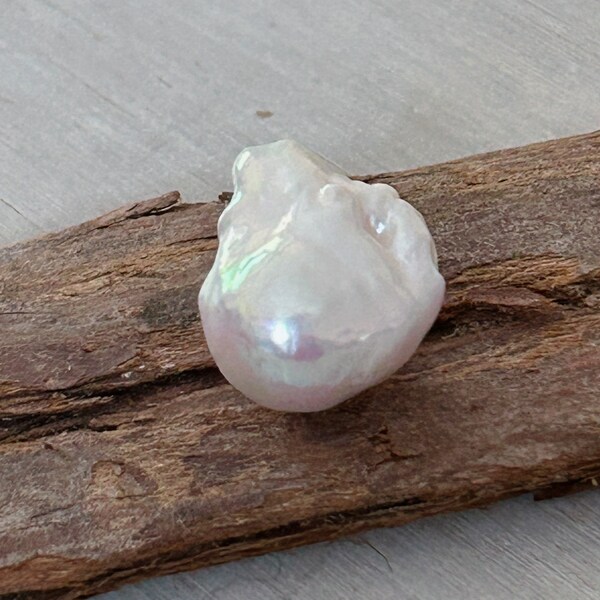 Grande perle baroque blanc crème d'eau douce naturelle 20 mm x 18 mm non percée pour la fabrication de bijoux pendentif/bague PB201BAI