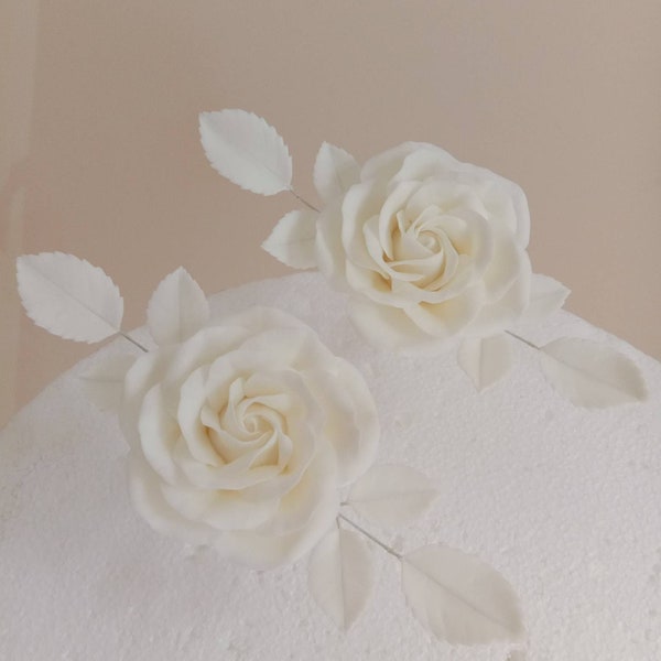 Bespoke Sugarcraft - 3.5" ivory sugar rose with leaves spray, Made to order cake toppers, High grade sugar flowers, UK supplier