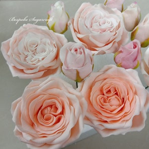 Bespoke Sugarcraft - Sets of sugar O'hara Roses, Rose buds, Made to order cake toppers, High grade sugar flowers, UK supplier