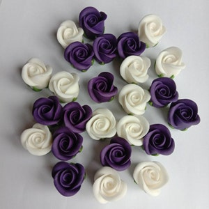 Bespoke Sugarcraft - Sets of cadbury and white sugar rose buds, Made to order sugar cake toppers, High grade sugar flowers, UK supplier